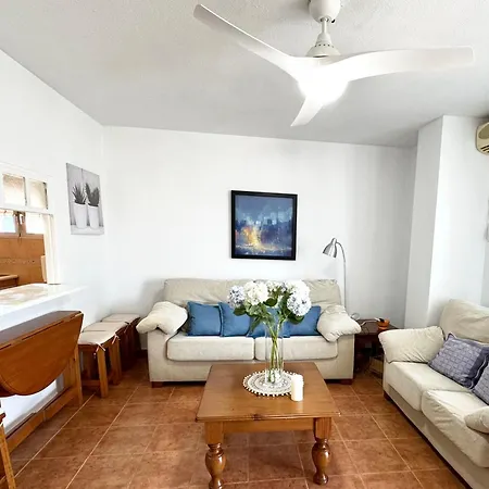 Frente A La Playa Con Vistas Y Garaje, Núcleo Cristal