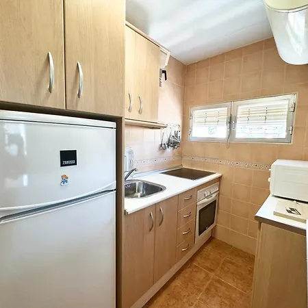 Frente A La Playa Con Vistas Y Garaje, Nucleo Cristal Apartamento