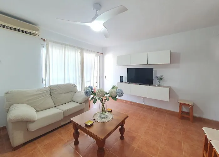 Frente A La Playa Con Vistas Y Garaje, Nucleo Cristal Torremolinos